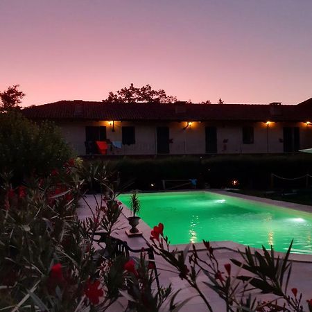 アスティ La Cascina Del Castelloヴィラ エクステリア 写真