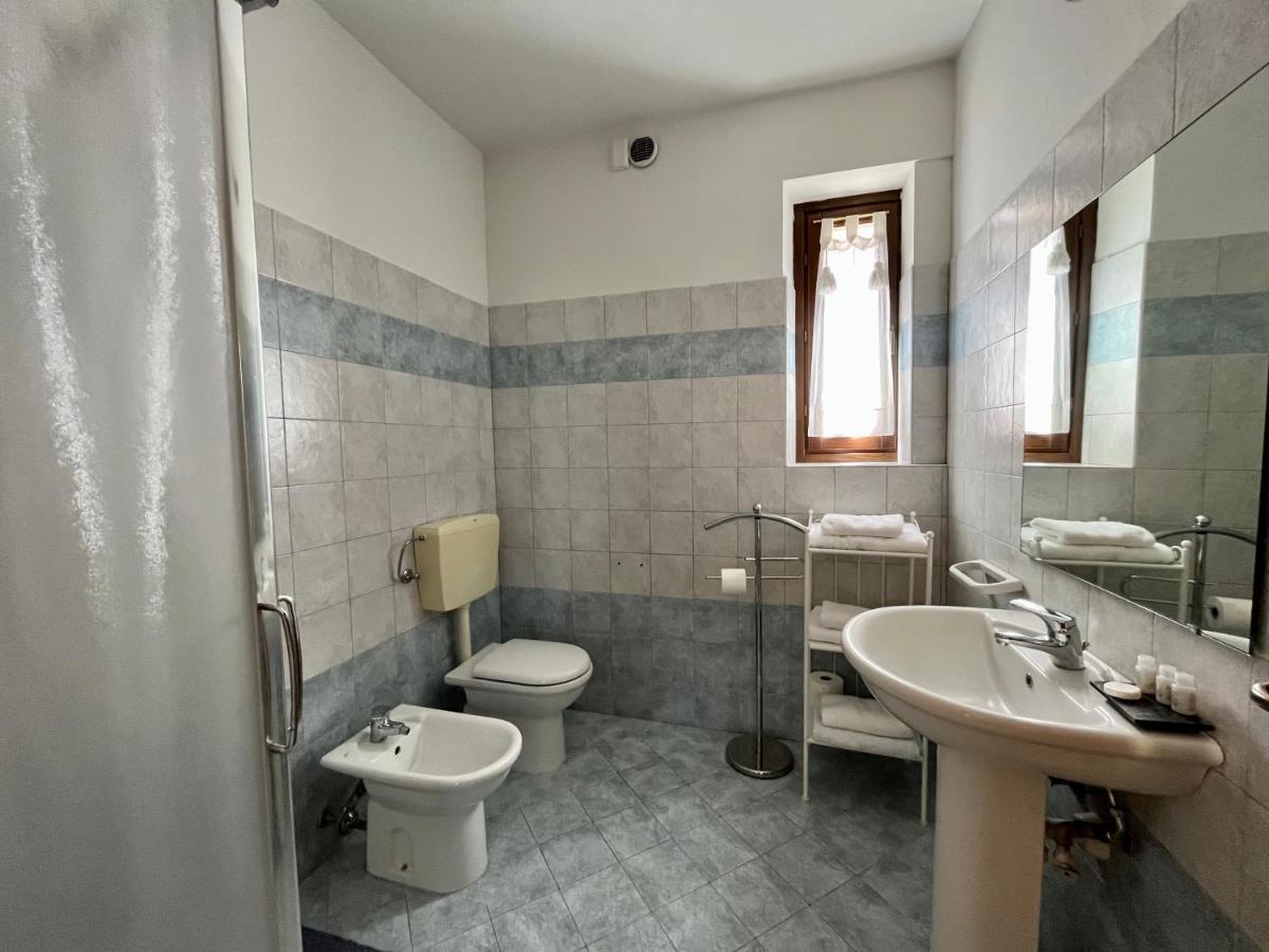 アスティ La Cascina Del Castelloヴィラ エクステリア 写真