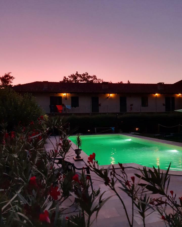 アスティ La Cascina Del Castelloヴィラ エクステリア 写真